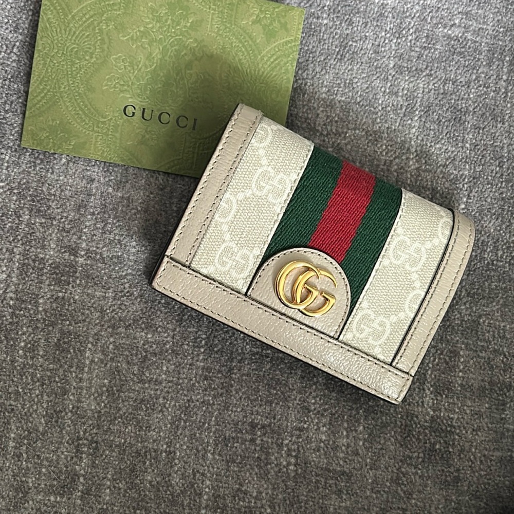 Gucci Cream and Green Wallet with Signature Stripe
